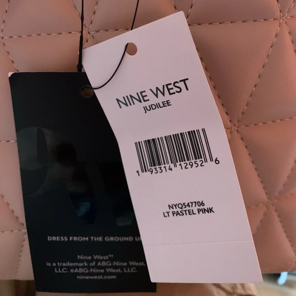 NINE WEST. NWT. Judilee Satchel. Light pastel‎ pink. Zippered pocket inte…
